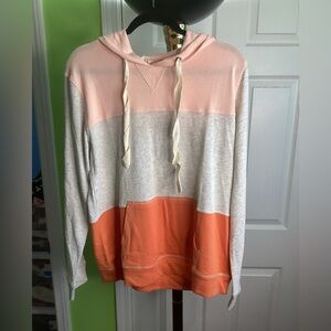 Hem & Thread Peach Color-Block Hoodie, size a medium, NWT